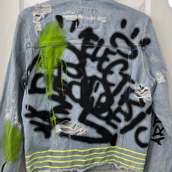 ZARA Denim Jacket NWOT MEDIUM Graffiti WOMEN - Picture 10 of 11